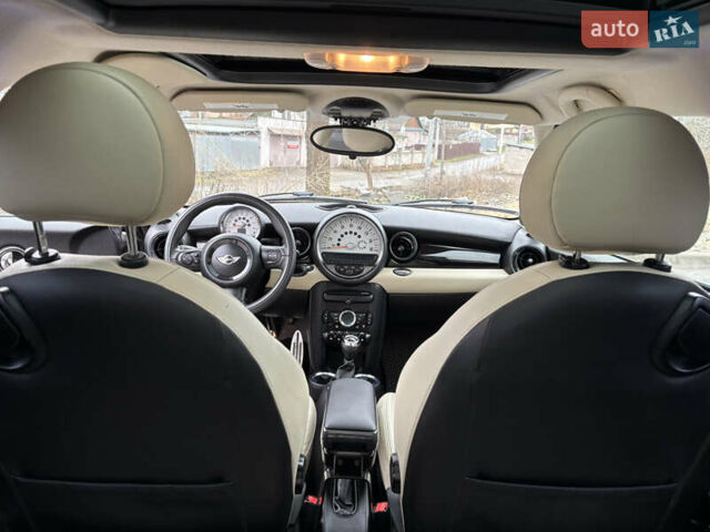 Черный Мини Hatch, объемом двигателя 1.6 л и пробегом 175 тыс. км за 7800 $, фото 11 на Automoto.ua