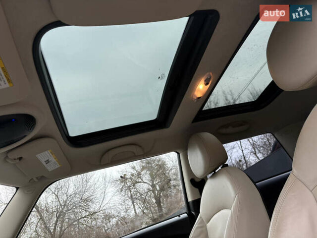 Черный Мини Hatch, объемом двигателя 1.6 л и пробегом 175 тыс. км за 7800 $, фото 14 на Automoto.ua