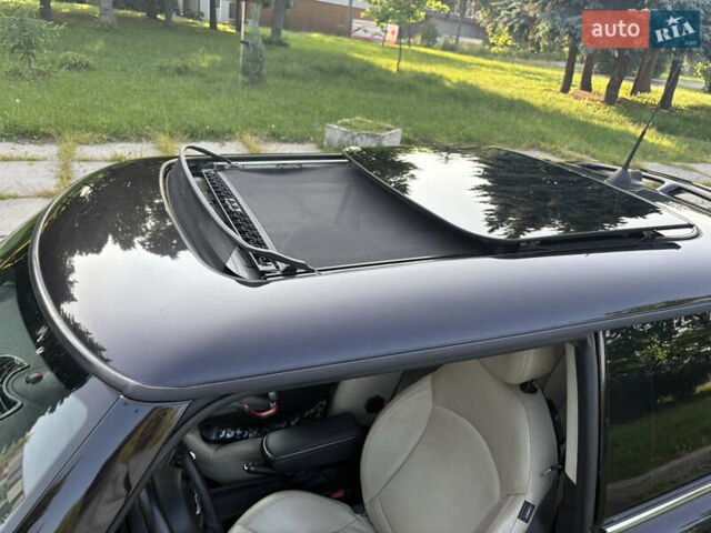 Черный Мини Hatch, объемом двигателя 1.6 л и пробегом 175 тыс. км за 7800 $, фото 6 на Automoto.ua