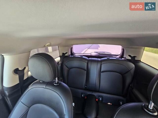 Черный Мини Hatch, объемом двигателя 1.5 л и пробегом 249 тыс. км за 7200 $, фото 19 на Automoto.ua