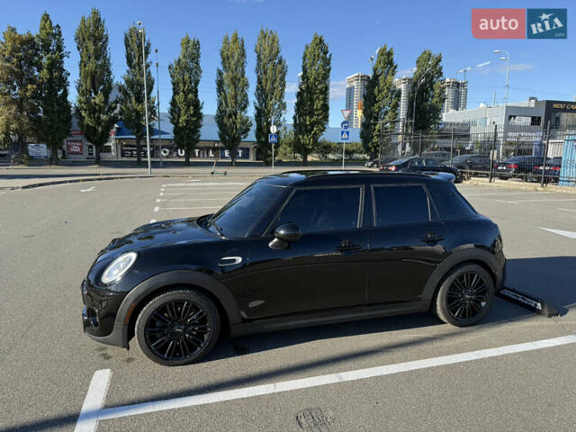 Черный Мини Hatch, объемом двигателя 2 л и пробегом 87 тыс. км за 12500 $, фото 2 на Automoto.ua