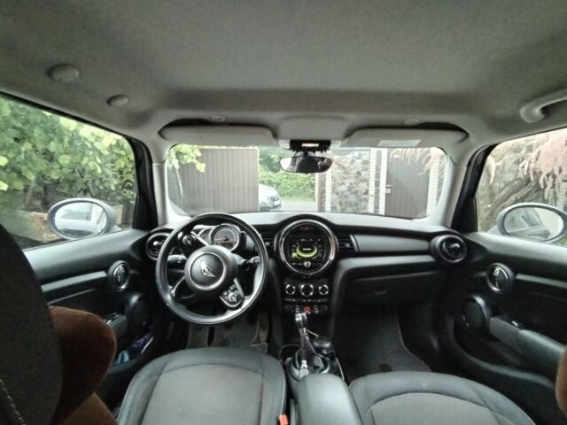 Мини Hatch 2015 в Борисполе на Automoto.ua Черный Мини Hatch, объемом двигателя 1.5 л и пробегом 170 тыс. км за 11000 $, фото 8 на Automoto.ua