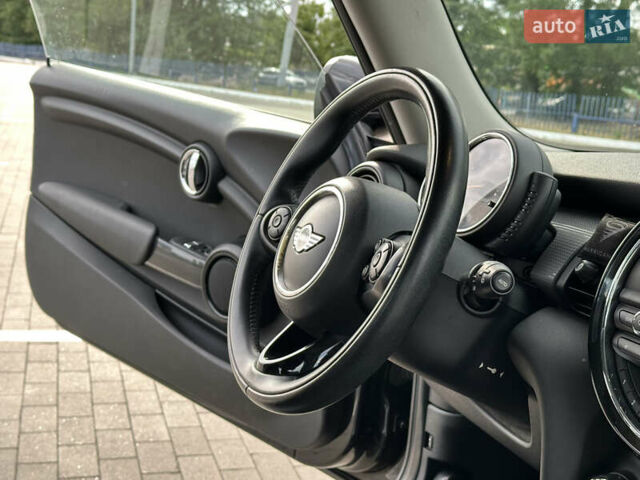 Черный Мини Hatch, объемом двигателя 1.5 л и пробегом 100 тыс. км за 8999 $, фото 50 на Automoto.ua