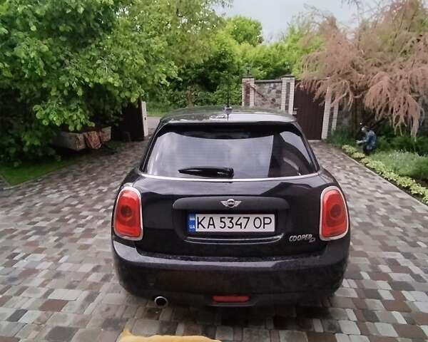 Чорний Міні Hatch, об'ємом двигуна 1.5 л та пробігом 170 тис. км за 11000 $, фото 8 на Automoto.ua