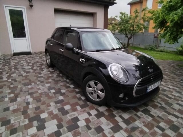 Мини Hatch 2015 в Борисполе на Automoto.ua Черный Мини Hatch, объемом двигателя 1.5 л и пробегом 170 тыс. км за 11000 $, фото 11 на Automoto.ua