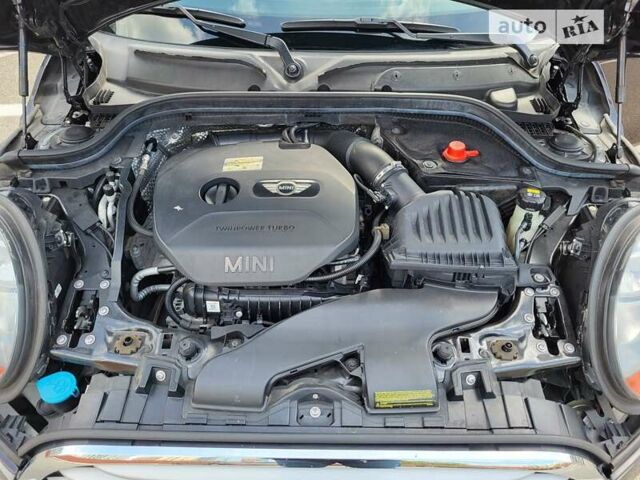 Чорний Міні Hatch, об'ємом двигуна 1.5 л та пробігом 112 тис. км за 12800 $, фото 19 на Automoto.ua