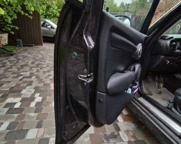 Чорний Міні Hatch, об'ємом двигуна 1.5 л та пробігом 170 тис. км за 11000 $, фото 4 на Automoto.ua