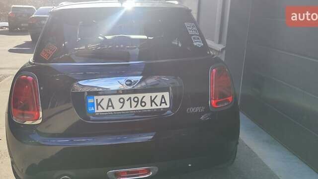 Черный Мини Hatch, объемом двигателя 1.5 л и пробегом 99 тыс. км за 18500 $, фото 5 на Automoto.ua