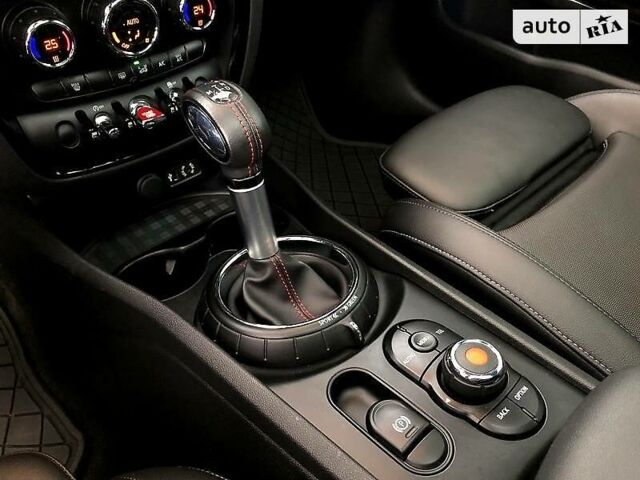 Черный Мини Hatch, объемом двигателя 2 л и пробегом 80 тыс. км за 15500 $, фото 18 на Automoto.ua