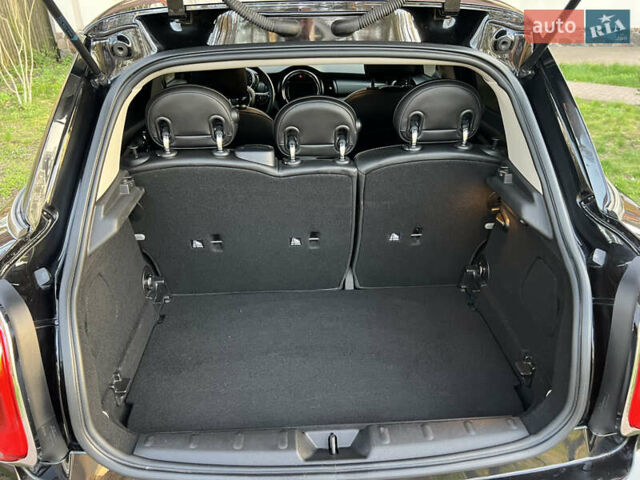 Черный Мини Hatch, объемом двигателя 1.5 л и пробегом 60 тыс. км за 12950 $, фото 129 на Automoto.ua