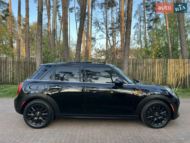 Черный Мини Hatch, объемом двигателя 1.5 л и пробегом 60 тыс. км за 12950 $, фото 19 на Automoto.ua