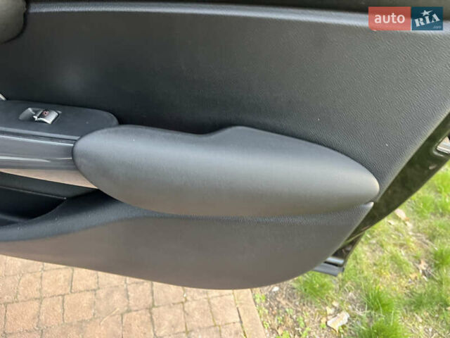 Черный Мини Hatch, объемом двигателя 1.5 л и пробегом 60 тыс. км за 12950 $, фото 97 на Automoto.ua