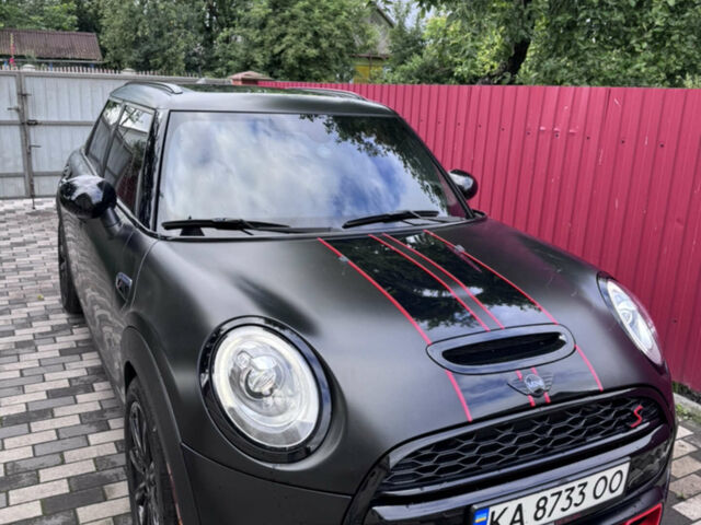 Черный Мини Hatch, объемом двигателя 2 л и пробегом 50 тыс. км за 16800 $, фото 2 на Automoto.ua