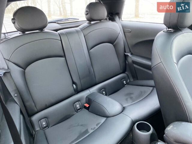 Чорний Міні Hatch, об'ємом двигуна 1.5 л та пробігом 88 тис. км за 10499 $, фото 15 на Automoto.ua