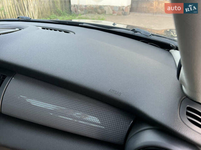 Черный Мини Hatch, объемом двигателя 1.5 л и пробегом 60 тыс. км за 12950 $, фото 100 на Automoto.ua