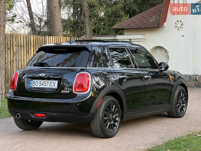 Черный Мини Hatch, объемом двигателя 1.5 л и пробегом 60 тыс. км за 12950 $, фото 16 на Automoto.ua
