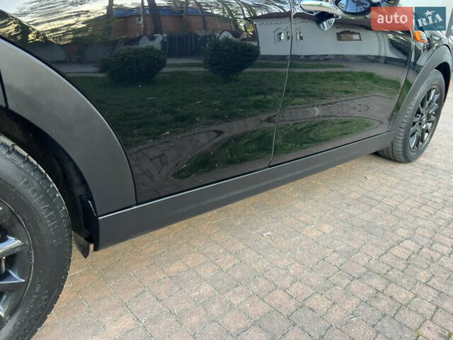 Черный Мини Hatch, объемом двигателя 1.5 л и пробегом 60 тыс. км за 12950 $, фото 128 на Automoto.ua