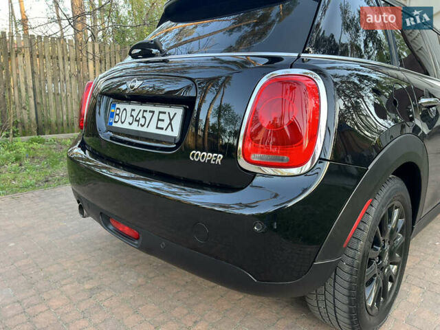Черный Мини Hatch, объемом двигателя 1.5 л и пробегом 60 тыс. км за 12950 $, фото 126 на Automoto.ua
