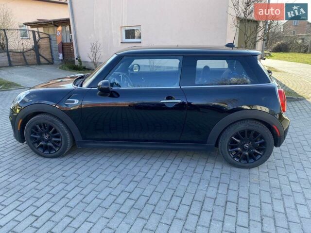 Чорний Міні Hatch, об'ємом двигуна 1.5 л та пробігом 88 тис. км за 10499 $, фото 3 на Automoto.ua