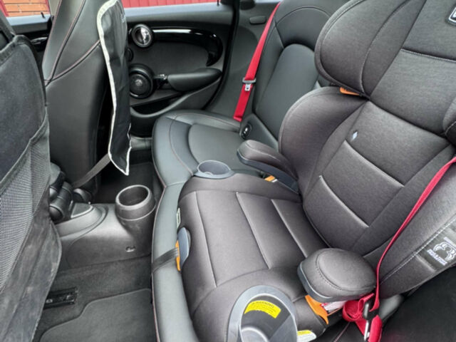 Черный Мини Hatch, объемом двигателя 2 л и пробегом 50 тыс. км за 16800 $, фото 18 на Automoto.ua