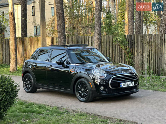Черный Мини Hatch, объемом двигателя 1.5 л и пробегом 60 тыс. км за 12950 $, фото 9 на Automoto.ua
