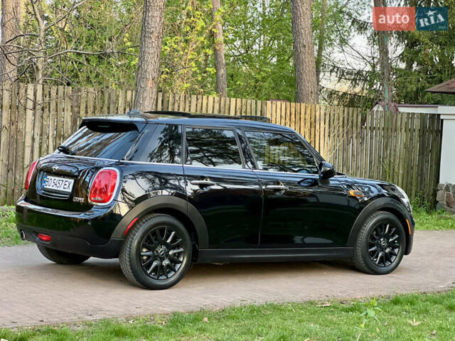 Черный Мини Hatch, объемом двигателя 1.5 л и пробегом 60 тыс. км за 12950 $, фото 17 на Automoto.ua