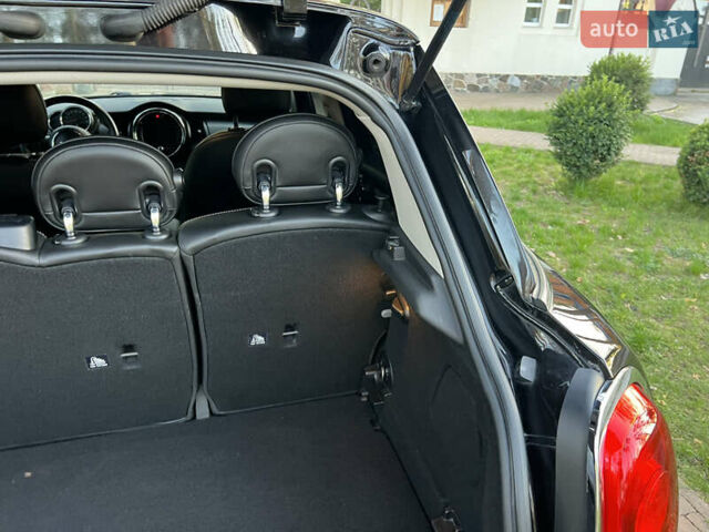 Черный Мини Hatch, объемом двигателя 1.5 л и пробегом 60 тыс. км за 12950 $, фото 131 на Automoto.ua