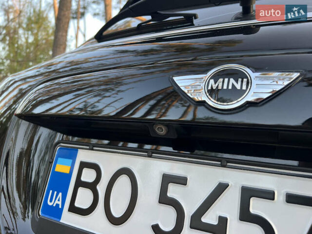 Черный Мини Hatch, объемом двигателя 1.5 л и пробегом 60 тыс. км за 12950 $, фото 122 на Automoto.ua