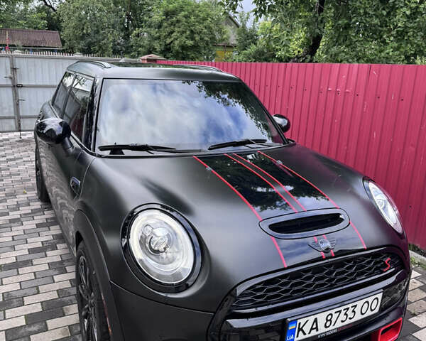 Черный Мини Hatch, объемом двигателя 2 л и пробегом 50 тыс. км за 17800 $, фото 2 на Automoto.ua
