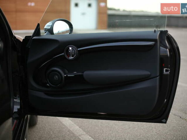Черный Мини Hatch, объемом двигателя 2 л и пробегом 35 тыс. км за 24500 $, фото 24 на Automoto.ua