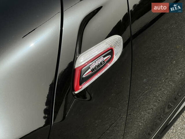 Черный Мини Hatch, объемом двигателя 2 л и пробегом 42 тыс. км за 28000 $, фото 12 на Automoto.ua