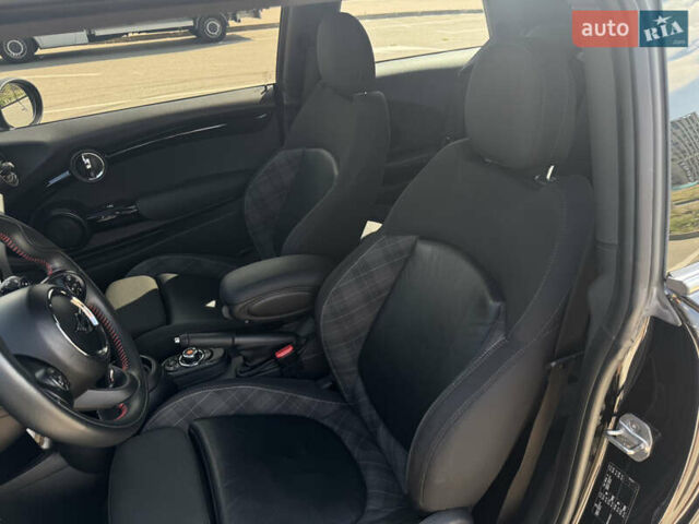 Черный Мини Hatch, объемом двигателя 2 л и пробегом 42 тыс. км за 28000 $, фото 26 на Automoto.ua