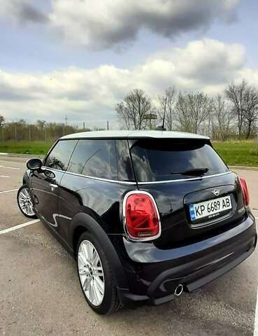 Чорний Міні Hatch, об'ємом двигуна 1.5 л та пробігом 18 тис. км за 25000 $, фото 7 на Automoto.ua
