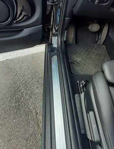 Чорний Міні Hatch, об'ємом двигуна 1.5 л та пробігом 18 тис. км за 25000 $, фото 10 на Automoto.ua