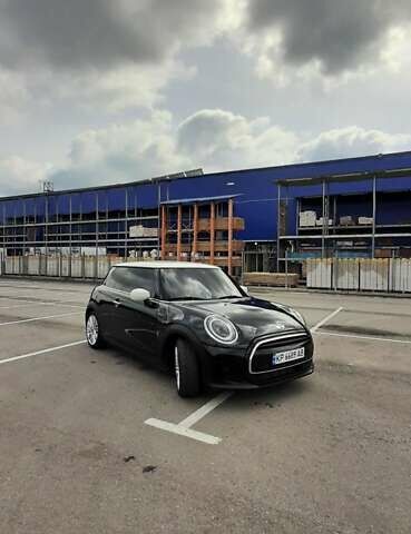 Чорний Міні Hatch, об'ємом двигуна 1.5 л та пробігом 18 тис. км за 25000 $, фото 47 на Automoto.ua