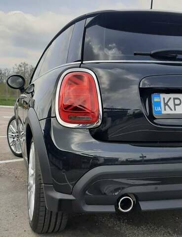 Чорний Міні Hatch, об'ємом двигуна 1.5 л та пробігом 18 тис. км за 25000 $, фото 3 на Automoto.ua