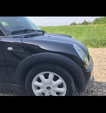 Чорний Міні Hatch, об'ємом двигуна 1.6 л та пробігом 150 тис. км за 4500 $, фото 4 на Automoto.ua