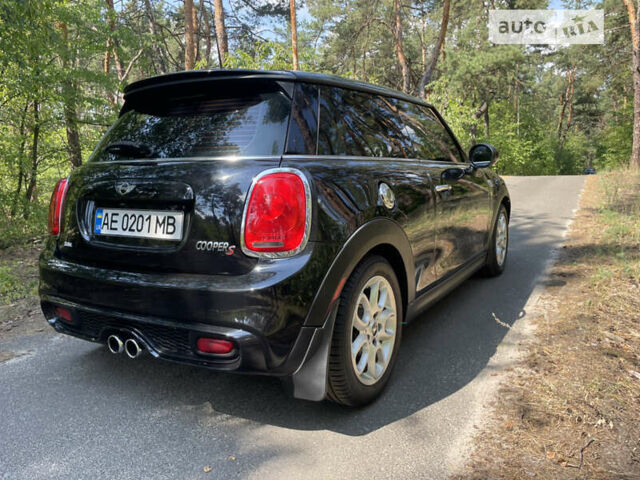 Чорний Міні Hatch, об'ємом двигуна 2 л та пробігом 170 тис. км за 13800 $, фото 9 на Automoto.ua