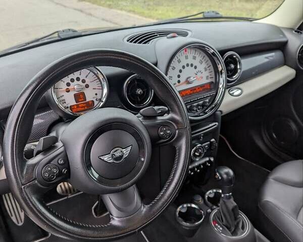 Коричневый Мини Hatch, объемом двигателя 1.6 л и пробегом 177 тыс. км за 8300 $, фото 22 на Automoto.ua