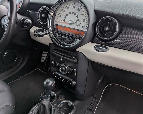 Коричневый Мини Hatch, объемом двигателя 1.6 л и пробегом 177 тыс. км за 8300 $, фото 10 на Automoto.ua