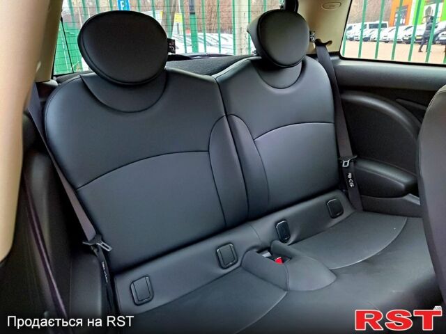 Коричневый Мини Hatch, объемом двигателя 1.6 л и пробегом 138 тыс. км за 8800 $, фото 7 на Automoto.ua