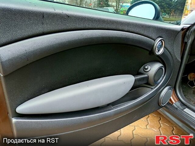 Коричневый Мини Hatch, объемом двигателя 1.6 л и пробегом 138 тыс. км за 8800 $, фото 5 на Automoto.ua