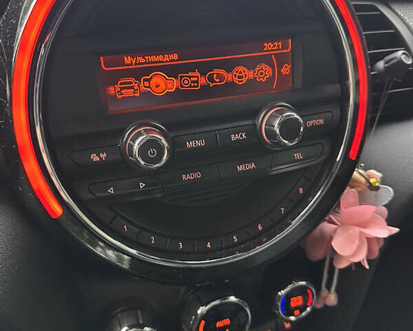 Коричневый Мини Hatch, объемом двигателя 1.2 л и пробегом 100 тыс. км за 14800 $, фото 20 на Automoto.ua