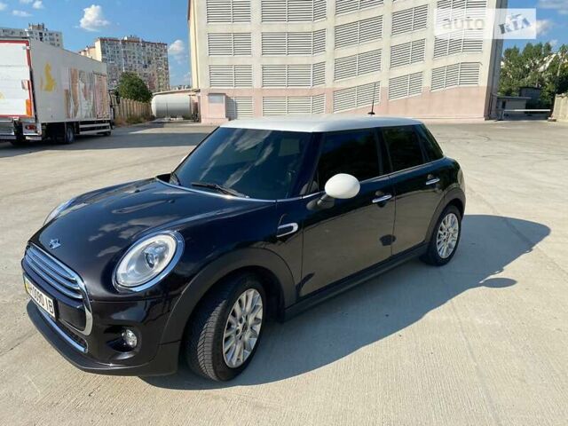 Коричневый Мини Hatch, объемом двигателя 1.5 л и пробегом 33 тыс. км за 13999 $, фото 7 на Automoto.ua