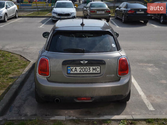 Коричневый Мини Hatch, объемом двигателя 1.5 л и пробегом 120 тыс. км за 12200 $, фото 2 на Automoto.ua