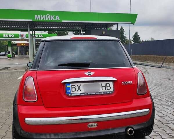 Красный Мини Hatch, объемом двигателя 1.6 л и пробегом 280 тыс. км за 4900 $, фото 8 на Automoto.ua