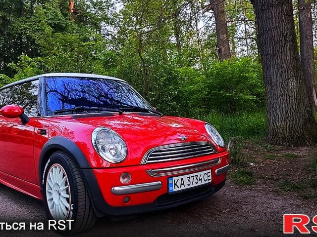 Красный Мини Hatch, объемом двигателя 1.6 л и пробегом 168 тыс. км за 6000 $, фото 2 на Automoto.ua