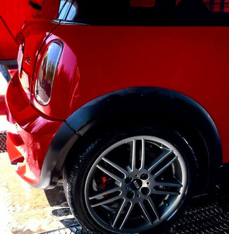 Червоний Міні Hatch, об'ємом двигуна 1.6 л та пробігом 218 тис. км за 4500 $, фото 5 на Automoto.ua