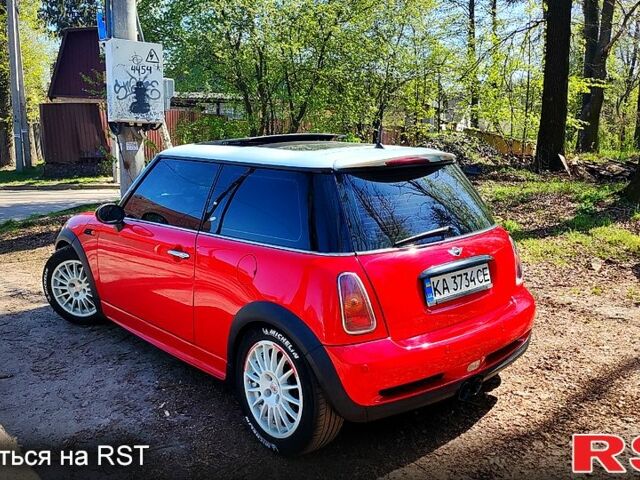 Красный Мини Hatch, объемом двигателя 1.6 л и пробегом 168 тыс. км за 6000 $, фото 4 на Automoto.ua