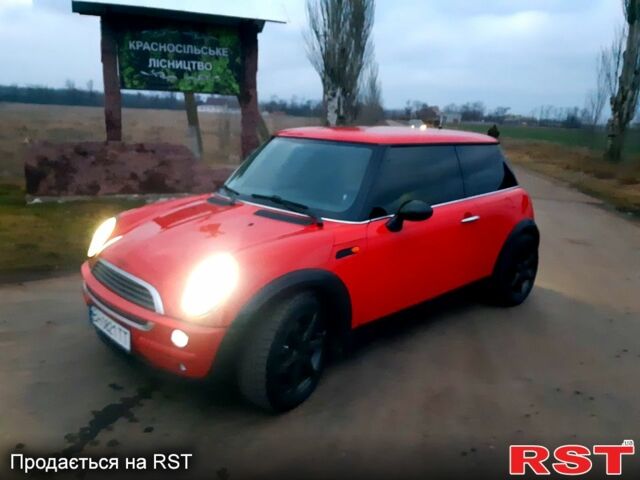 Червоний Міні Hatch, об'ємом двигуна 1.6 л та пробігом 213 тис. км за 4600 $, фото 5 на Automoto.ua